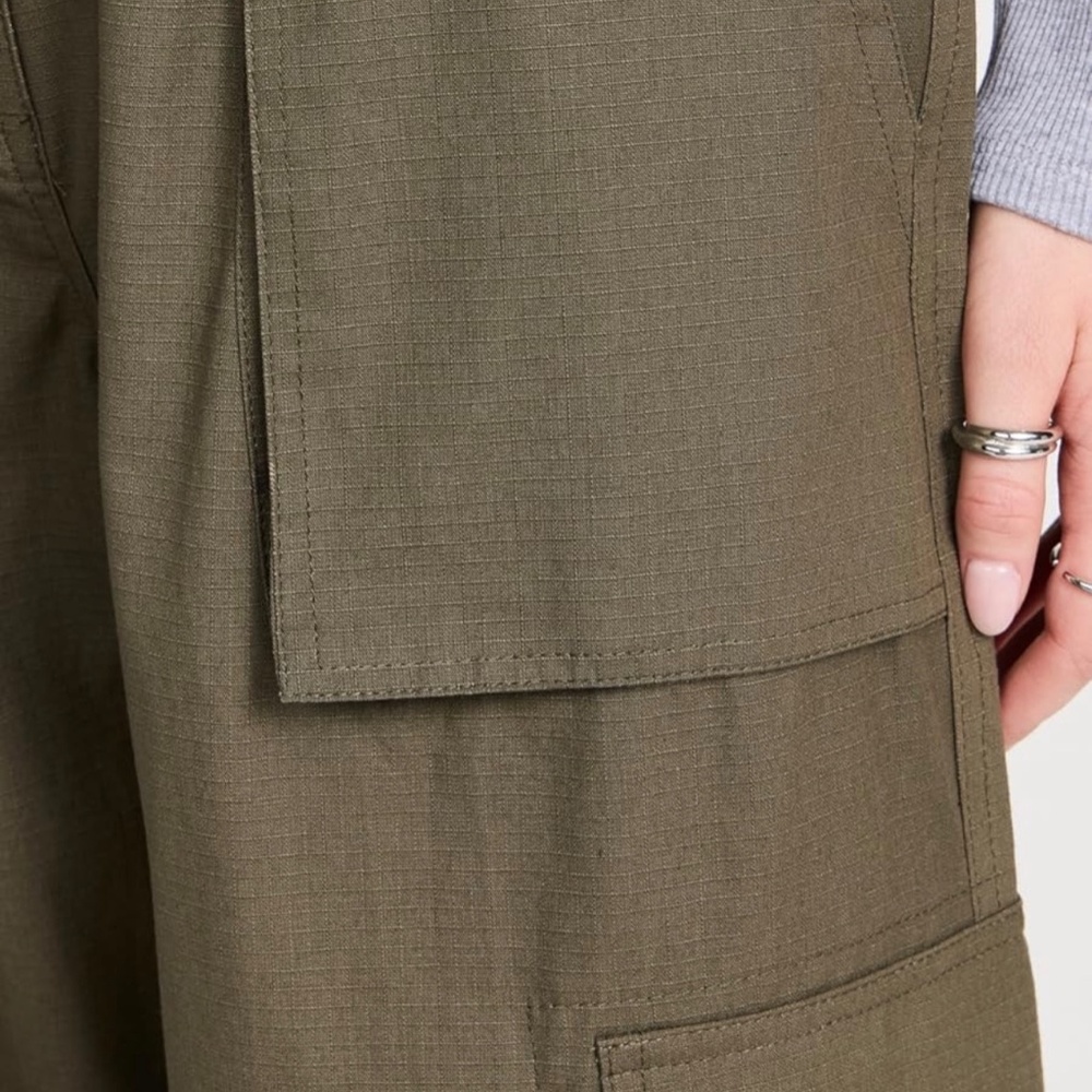 MOON RIVER Cotton Olive Cargo Pants - Picture 12 of 15